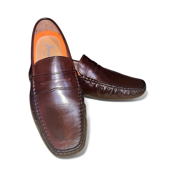 Elegant Dark Brown Men's Loafers - Picture 3 of 10
